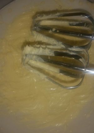 A picture of Whipped cream.