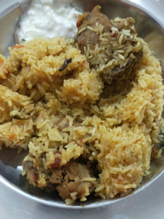 மட்டன் பிரியாணி(mutton biryani recipe in tamil) செய்முறை முக்கிய புகைப்படம்
