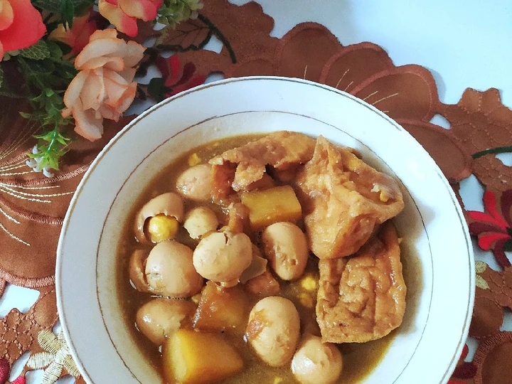 Langkah Gampang Menyiapkan Resep Semur Telur Puyuh, Tahu, &amp;amp; Kentang yang Uenak Anti Ribet, Bikin Ngiler