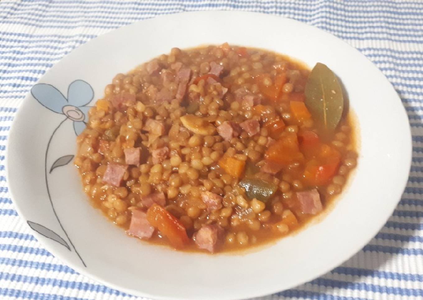 Lentejas de verdura con jamón