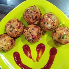 Rava appe A picture of Rava appe.