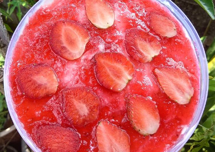 Strawberry Dessert