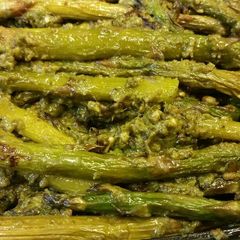A picture of Pesto Roasted Asparagus.