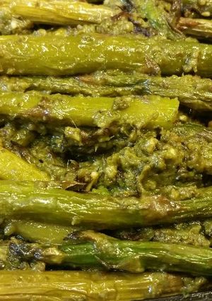 A picture of Pesto Roasted Asparagus.