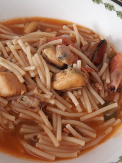 Una foto de Cazuela de fideos andaluza