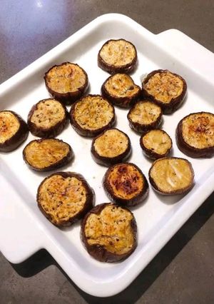 A picture of Baked Eggplant.