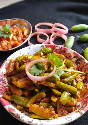 ટીંડોળા નું શાક (Tindora Shak Recipe In Gujarati) રેસીપી મુખ્ય ફોટો