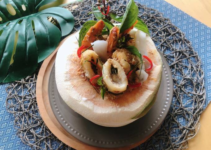 Recipe of Quick Thai Steamed Seafood Curry in Coconut •How Mok • Thai Red Curry Paste