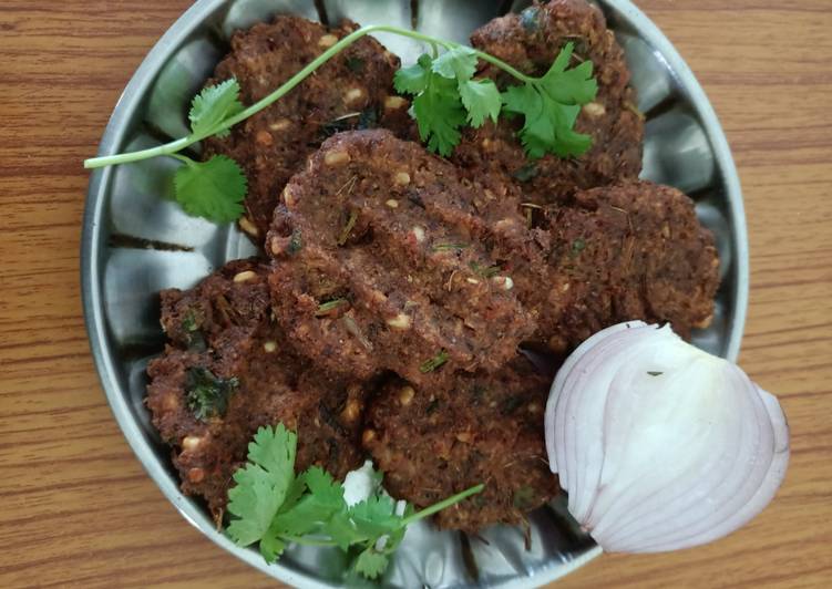 Recipe of Any-night-of-the-week Banana flower Vadai