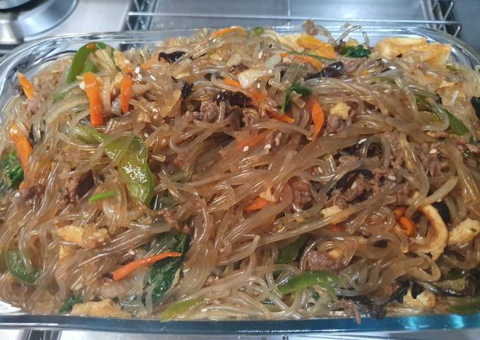 Japchae korean noodles