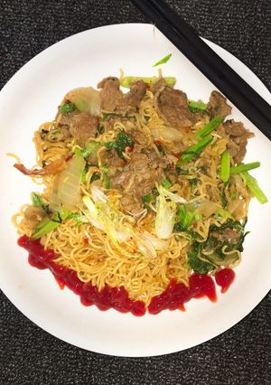 Hình của món Mỳ Xào Bò Cải.