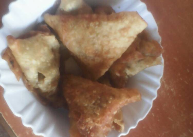 How to Prepare Award-winning Samosas