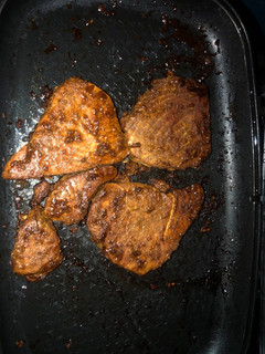 A picture of Pan Fried Tuna Steak.