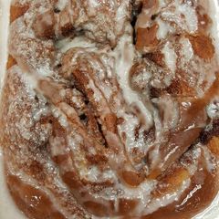 A picture of Cinnamon Roll Cake.