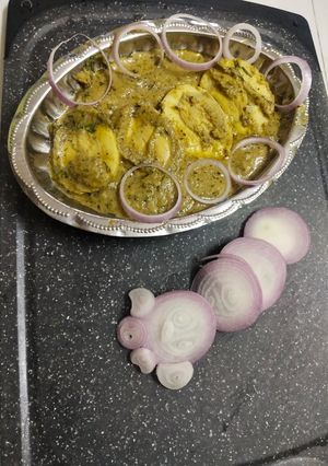 A picture of Egg malai masala.