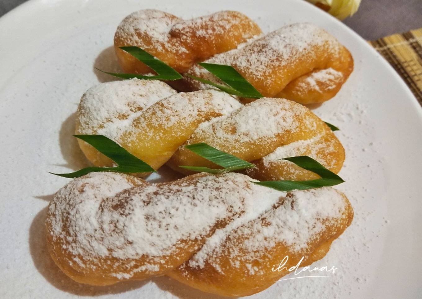 Korean Twisted Donuts
