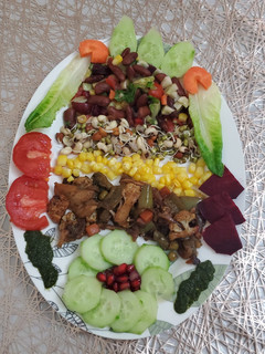 राजमा स्प्राउट्स सलाद (rajma sprouts salad recipe in Hindi) रेसिपी मुख्य फोटो