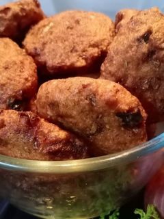 प्याज गोभी के पकौड़े (pyaz gobi ke pakode recipe in Hindi) रेसिपी मुख्य फोटो