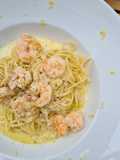 Pasta mit Garnelen und Zitronen-Buttersosse
