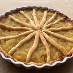 A picture of Apple tart.