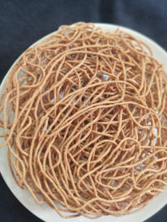 રાજગરા ની સેવ (Rajgira Sev Recipe In Gujarati) રેસીપી મુખ્ય ફોટો