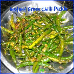 A picture of Instant Green Chilli Pickle.