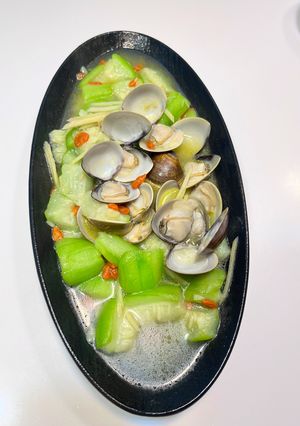 絲瓜枸杞蛤蠣 的食譜成品照片