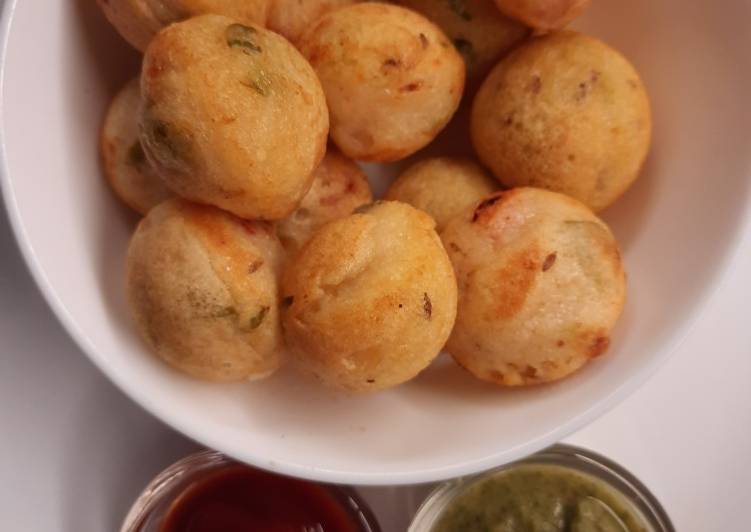 Steps to Make Homemade Sooji ke Appe