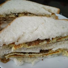 A picture of Bread omelette.