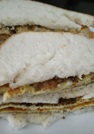 A picture of Bread omelette.
