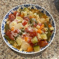 A picture of Minestrone Soup!.