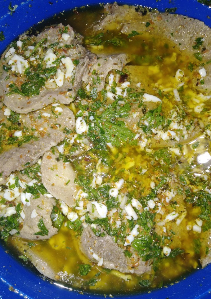 Una foto de Lengua a la vinagreta