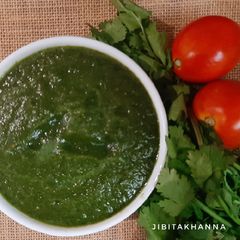 A picture of Tomato Coriander Chutney.