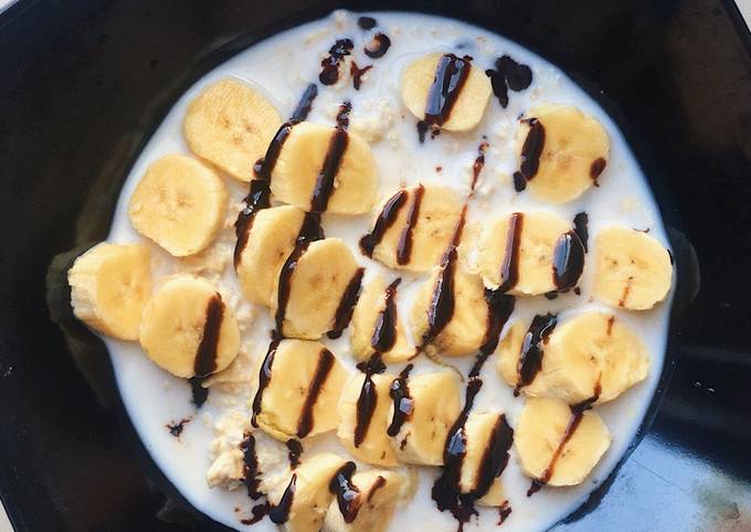 Resep Overnight Muesli Choco Banana Oleh Intan Permatasari Cookpad