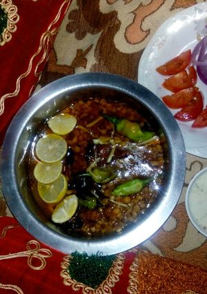 A picture of Chana Tarka dall in dhaba style.