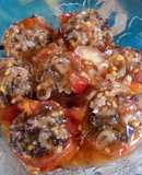 Cà chua nhồi thịt sốt cà