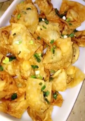 A picture of Chicken fried wontons #cookpadramadan.