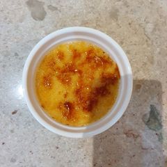 A picture of Crème brûlée.