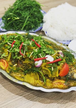 Hình của món Cá chép om dưa.