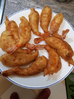 Una foto de Langostinos en tempura