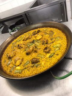Una foto de Arroz a la Valenciana