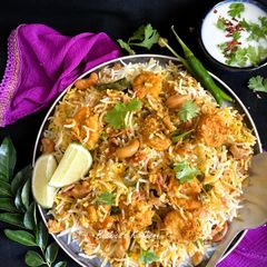 A picture of Bagara Prawns Biryani.