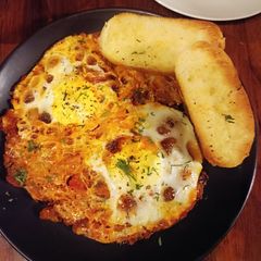 A picture of Shakshuka.