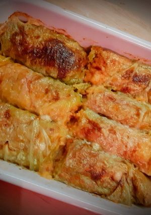 Foto di Verza ripiena di patate, mozzarella e salsiccia