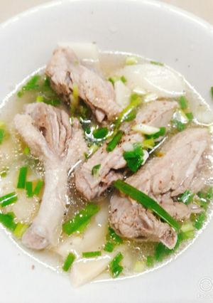 Hình của món Vịt nấu măng.