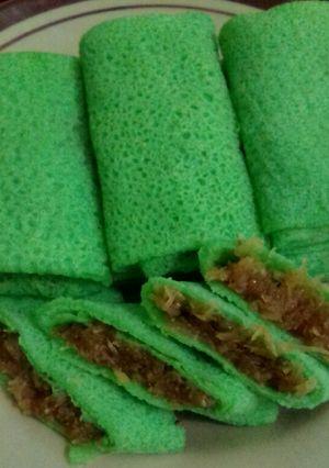 Foto resep Dadar Gulung Isi Kelapa