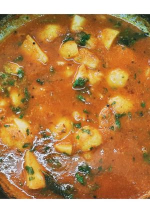 आलू की सब्जी (aloo ki sabzi recipe in hindi) रेसिपी मुख्य फोटो