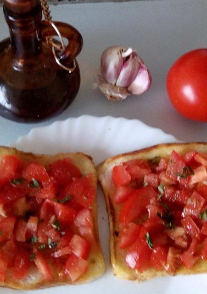 Una foto de Bruschetta al pomodoro