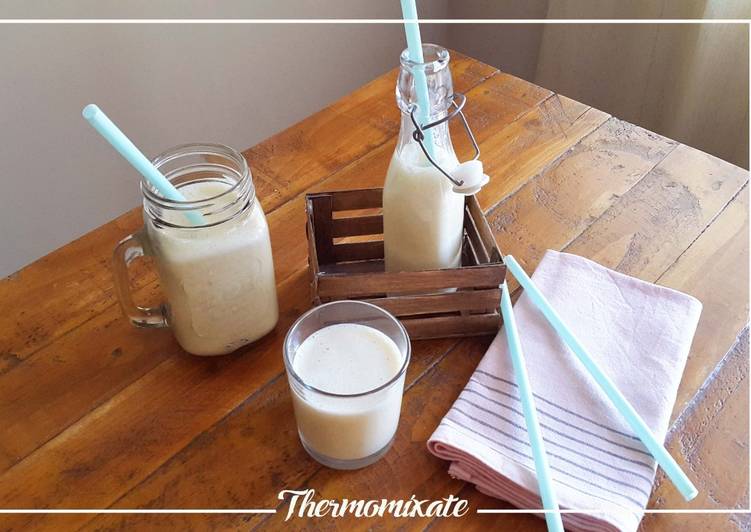 SMOOTHIE DE MANGO, PLÁTANO Y VAINILLA con Thermomix