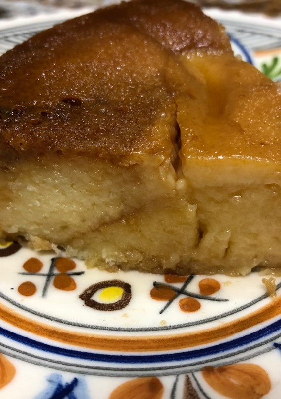 Una foto de Flan de María Divina